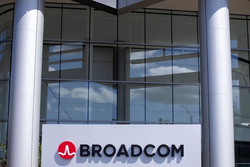 Broadcom Shares Fall As Chip Sales Disappoint