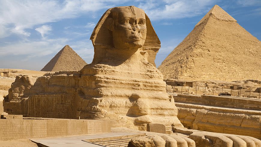 Egypt Pyramid Aurita Porn - Tourists film porn at Egypt's pyramids