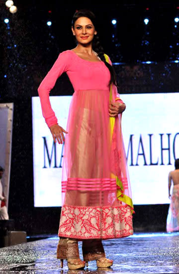 manish malhotra ethnic wear