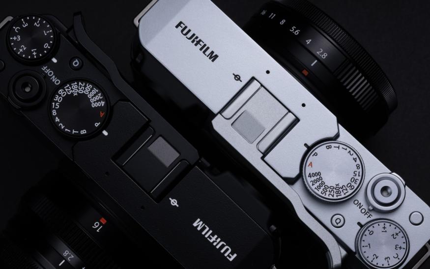 Waakzaam meesterwerk Machtig Fujifilm's mid-range X-E4 has a new design and X-Trans 4 sensor | Engadget
