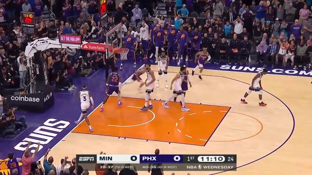 Deandre Ayton with a first basket of the game vs the Minnesota Timberwolves