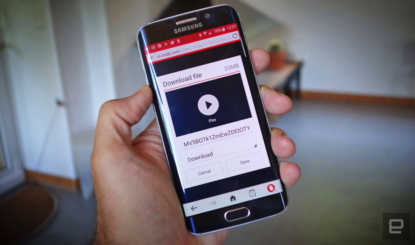 Opera Mini Can Download Videos For Offline Viewing Engadget