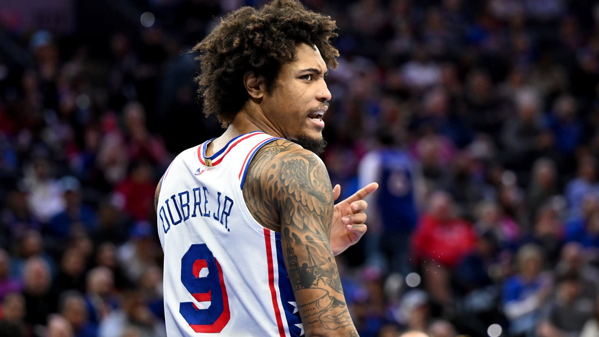 Philadelphia's Kelly Oubre Jr. involved in car crash driving home from Game 2 loss