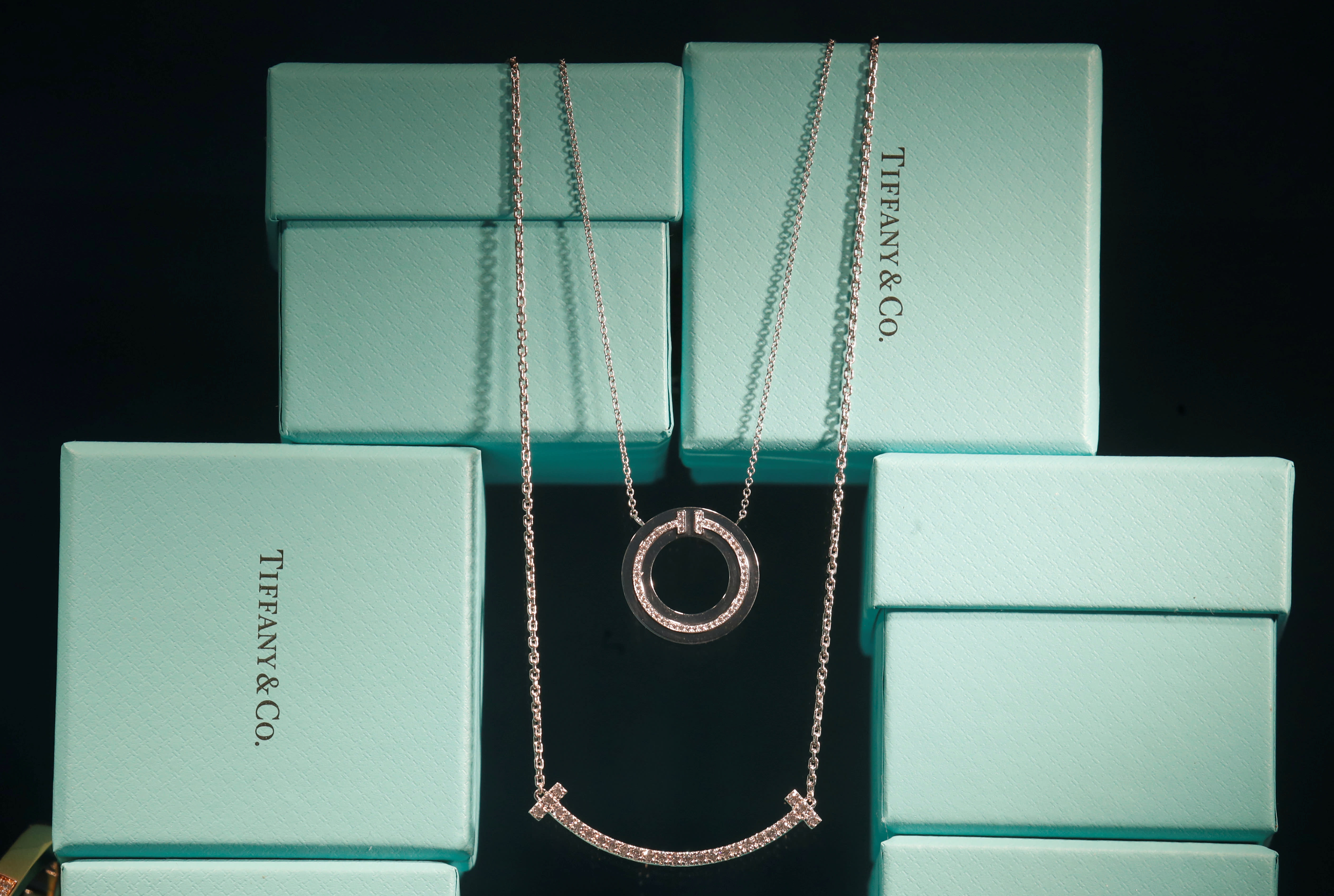 How LVMH, Tiffany's new owner, became the world's biggest purveyor