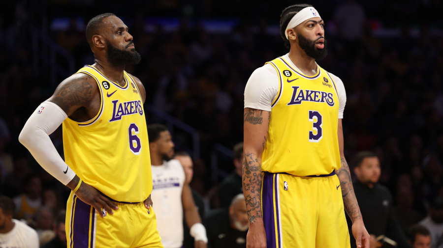 LeBron James pulls up to the Lakers vs Nuggets season-opener with