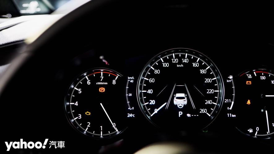 23年式Mazda6 i-Activesense主動安全科技加入CTS全速域巡航車道維持輔助系統。 - 9