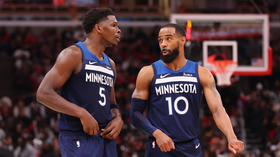 Yahoo Sports - Before the season began, the veteran point guard challenged his teammates to have a championship mentality. Can the Timberwolves avoid elimination in Game