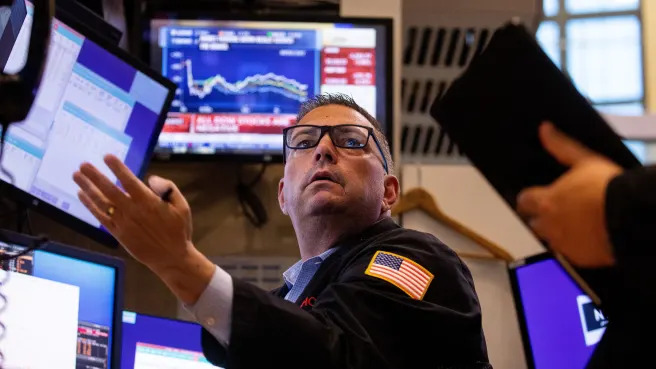 Stocks sink to end worst month of 2024