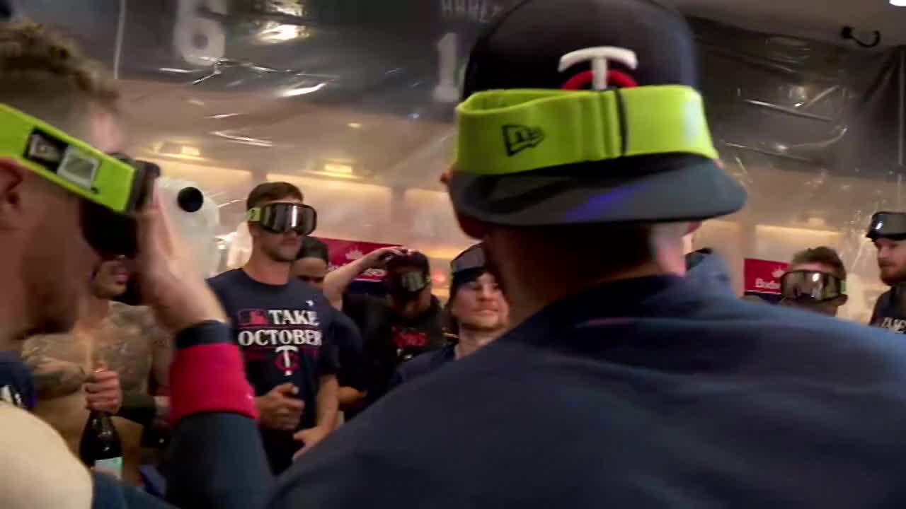 Twins sweep Blue Jays for first playoff series win since 2002, will face  Astros in ALDS - The Athletic