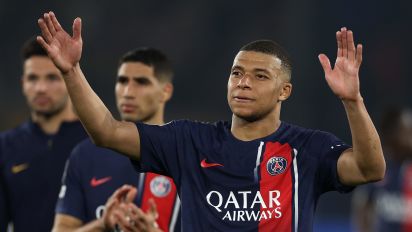 Getty Images - PARIS, FRANCE - MAY 07: Kylian Mbappe of Paris Saint-Germain looks dejected as players of Paris Saint-Germain acknowledge the fans after defeat to Borussia Dortmund during the UEFA Champions League semi-final second leg match between Paris Saint-Germain and Borussia Dortmund at Parc des Princes on May 07, 2024 in Paris, France. (Photo by Richard Heathcote/Getty Images) (Photo by Richard Heathcote/Getty Images)