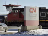 Canadian National Railway offers higher hourly pay, improved schedule in new offer to union