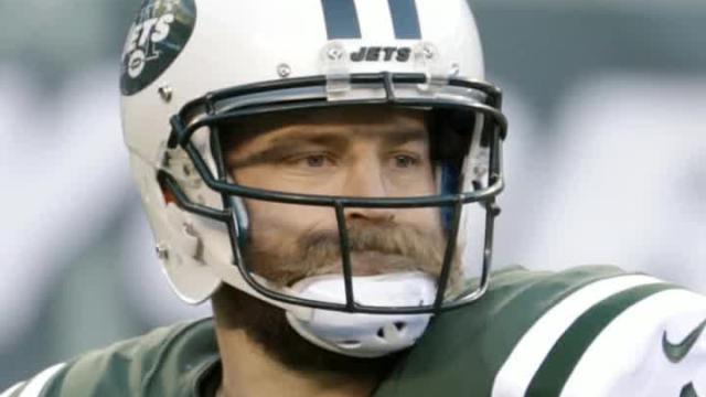 Buccaneers sign Ryan Fitzpatrick after brutal season with Jets