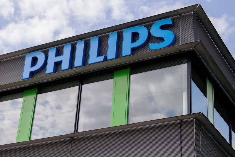 Philips cuts profits due to parts shortages and fan recalls thumbnail