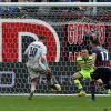 Crotone-Cagliari 1-2: João Pedro-Borriello, colpo sardo fuori casa