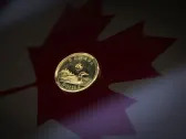 Canadian dollar lags G10 peers as oil prices tumble