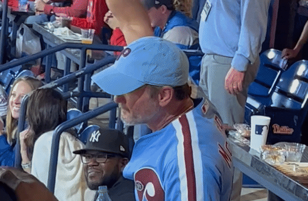 Country Star Tim McGraw Celebrates Phillies at World Series