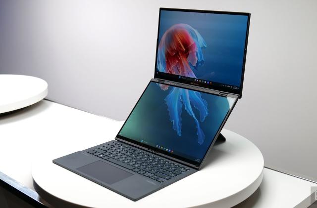 At CES 2024, ASUS is finally launching its first true dual-screen laptop in the Zenbook Duo. 