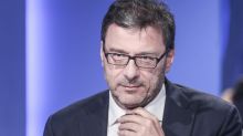 Giorgetti propone una Costituente per le riforme. Renzi ci sta, cauti M5s e Pd