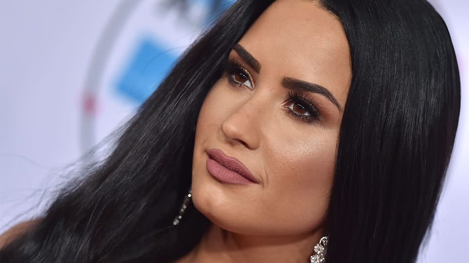 Demi Lovato Anal Sex - Demi Lovato Posted An Unedited Butt Selfie & We Have No Choice But To Stan