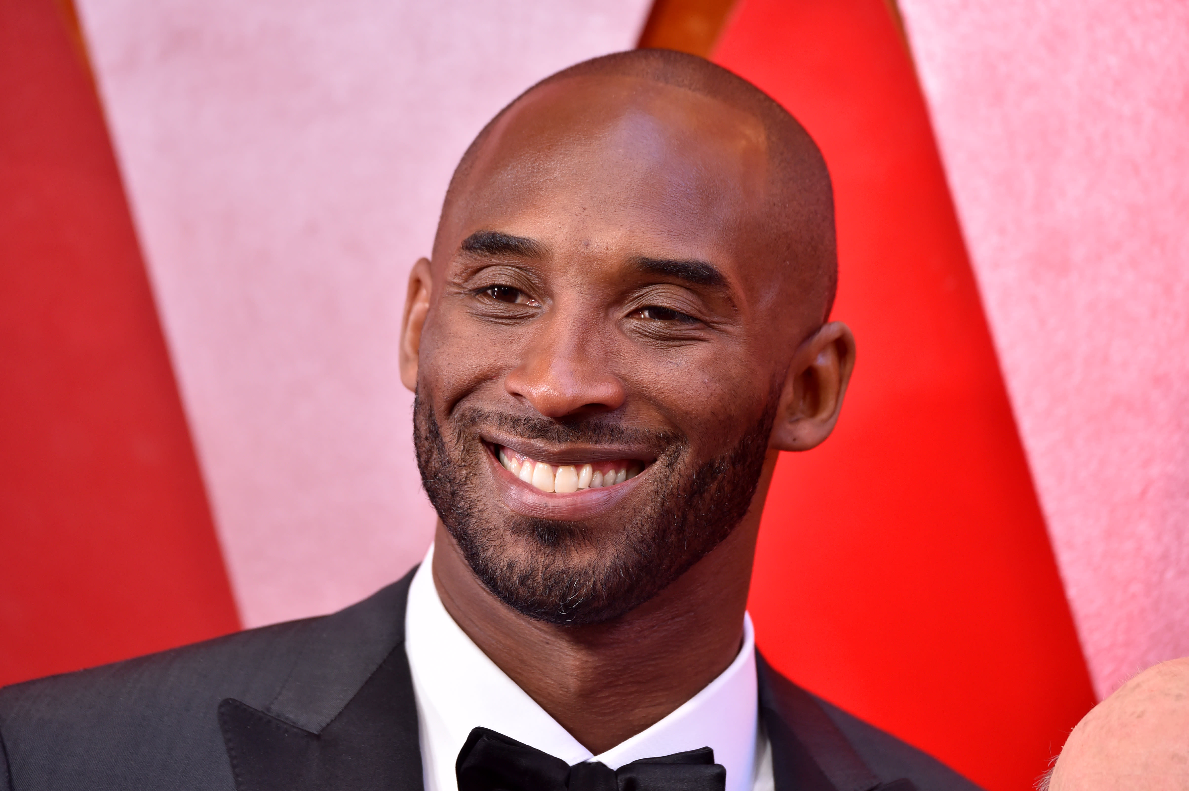 Kobe Bryant Dies: Hollywood Community Mourns Unexpected Loss.