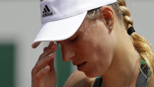 Upset! Kerber 1st French Open top seed to lose in 1st round