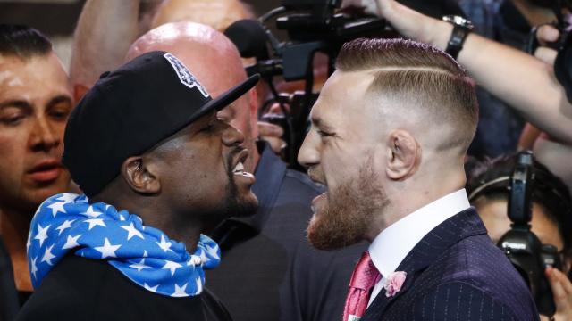 What should fans expect to see in the Mayweather vs. McGregor fight?