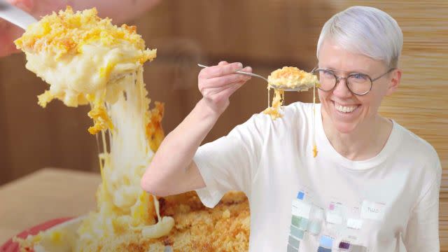 mac and cheese eating contest