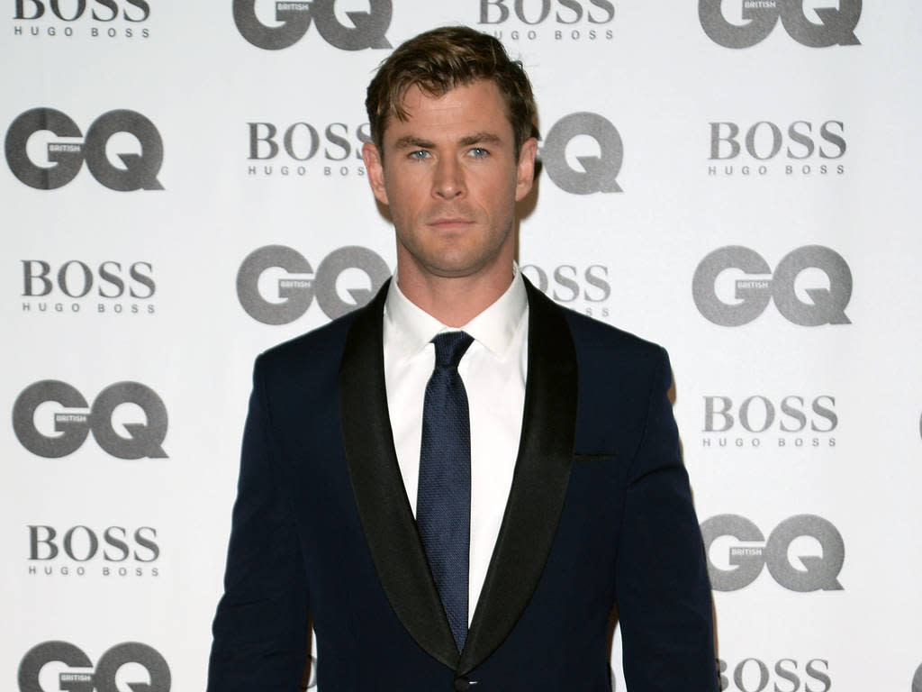 hugo boss liam hemsworth