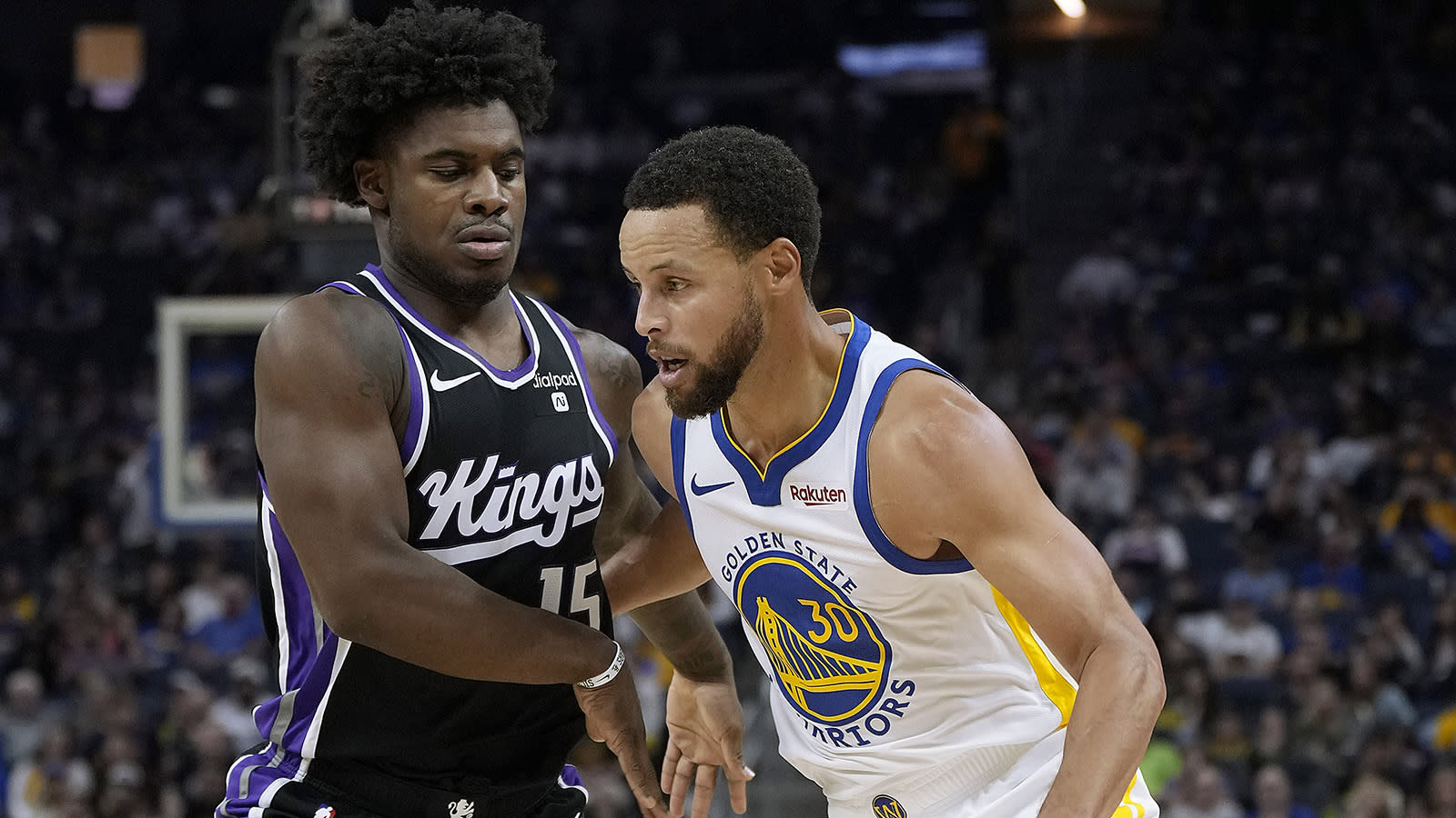 Kings' Mitchell learns something new every matchup vs. Warriors' Curry