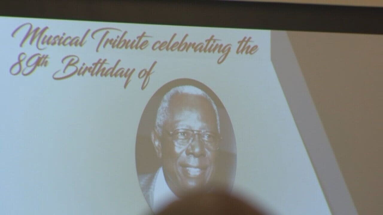 Hank Aaron wife pays tribute to late husband