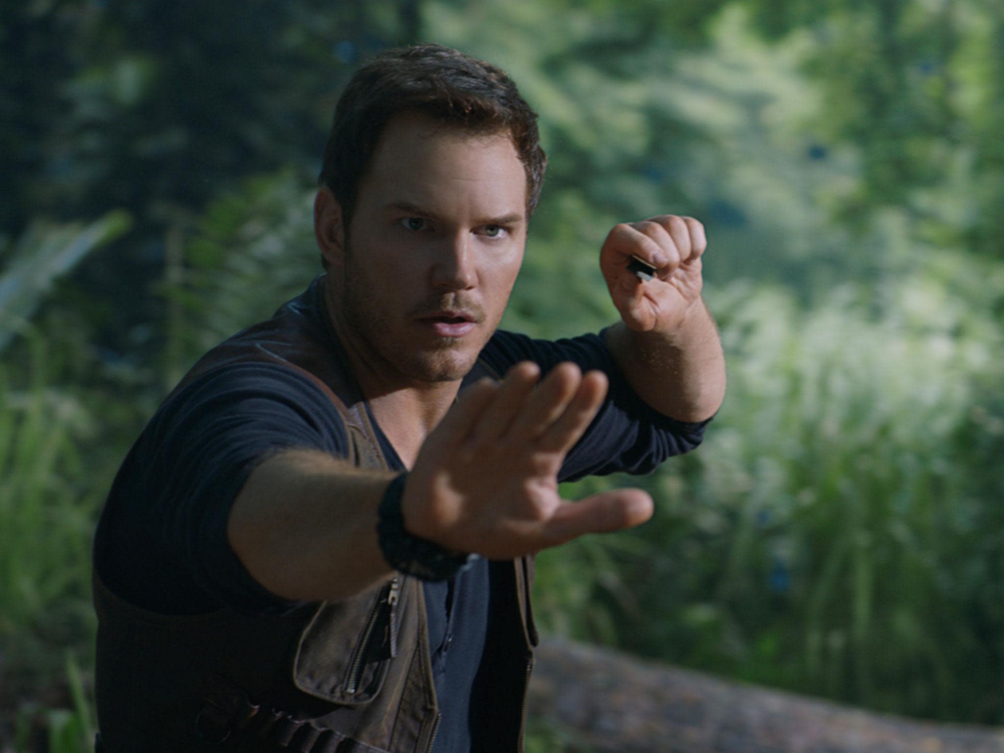 Chris Pratt Recalls Seeing Jurassic Park For First Time Video 7721