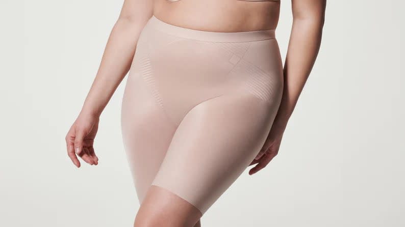 SPANX Thinstincts 2.0 Firm Control Mid-Thigh Shaper & Reviews