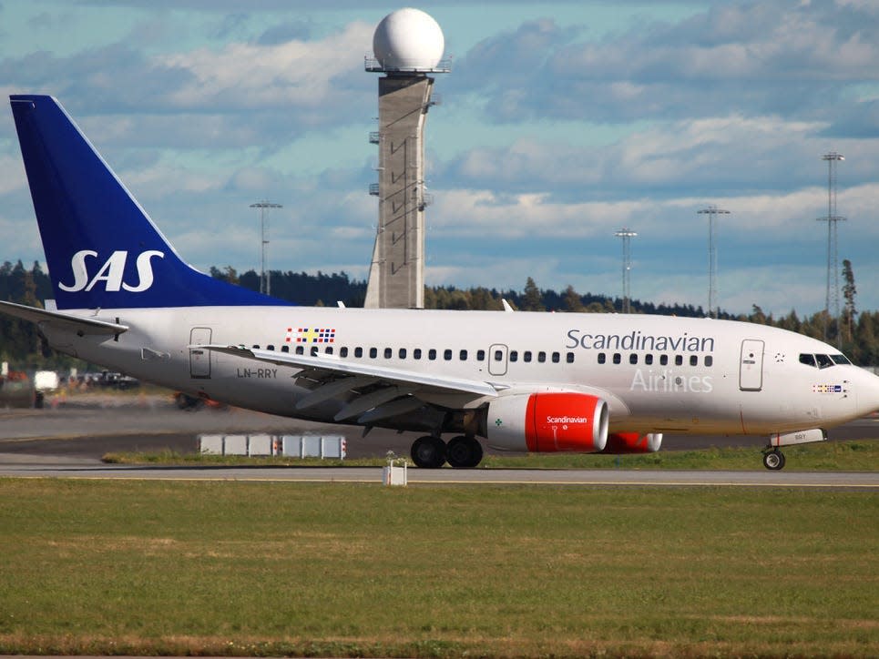 Scandinavian Airlines files for bankruptcy in the US after 1,000 of its pilots voted to strike over failed pay negotiations