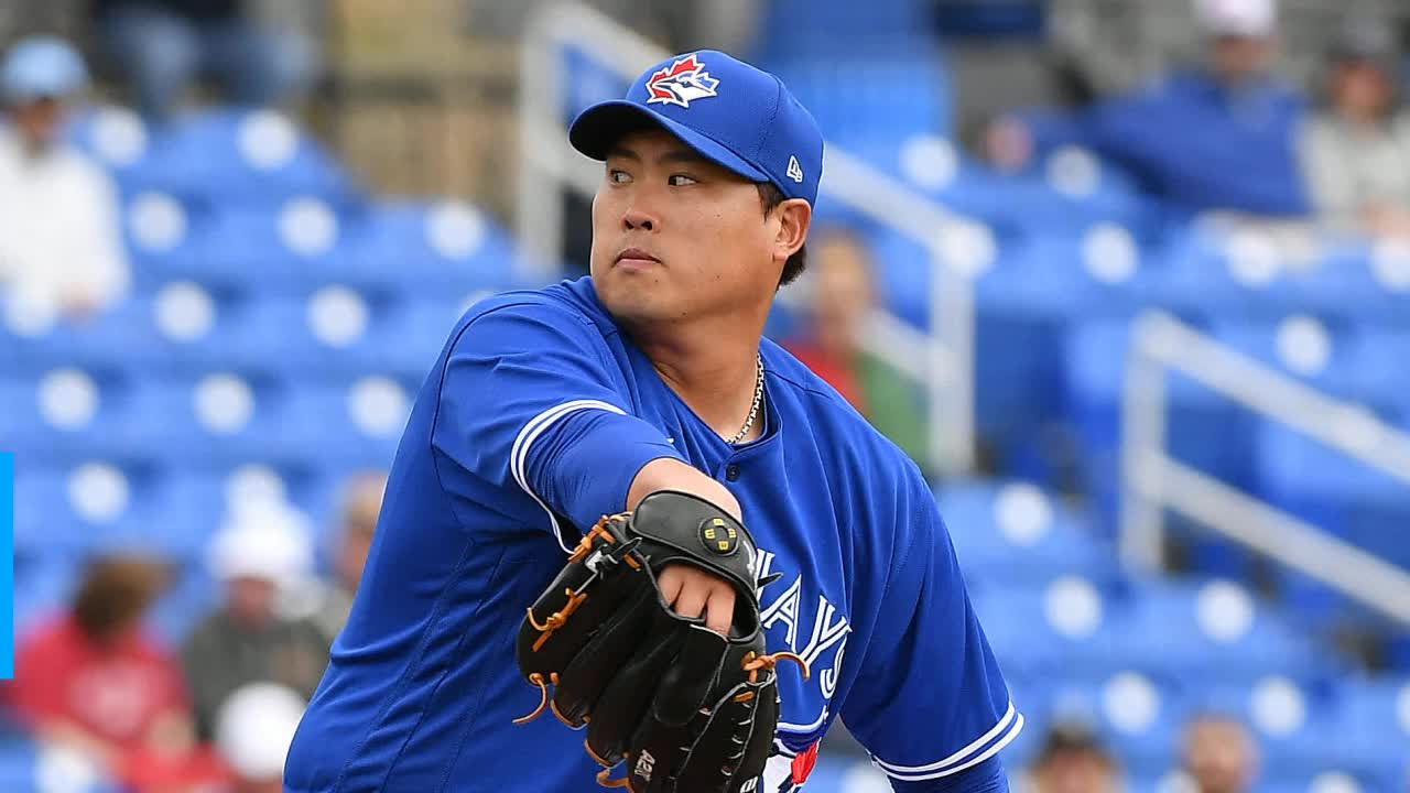 Kim] Hyun-jin Ryu left for Dunedin Florida this morning. His wife and young  daughter is staying in Korea for now : r/Torontobluejays