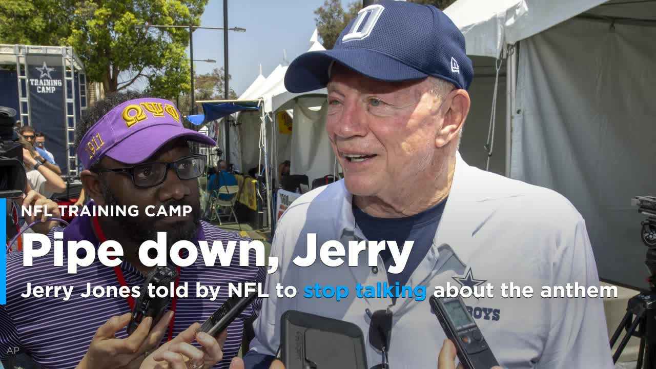 Dallas Cowboys' Jerry Jones mum on wearing hat during national anthem