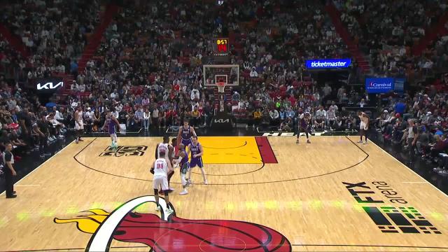 Max Strus with a deep 3 vs the Milwaukee Bucks