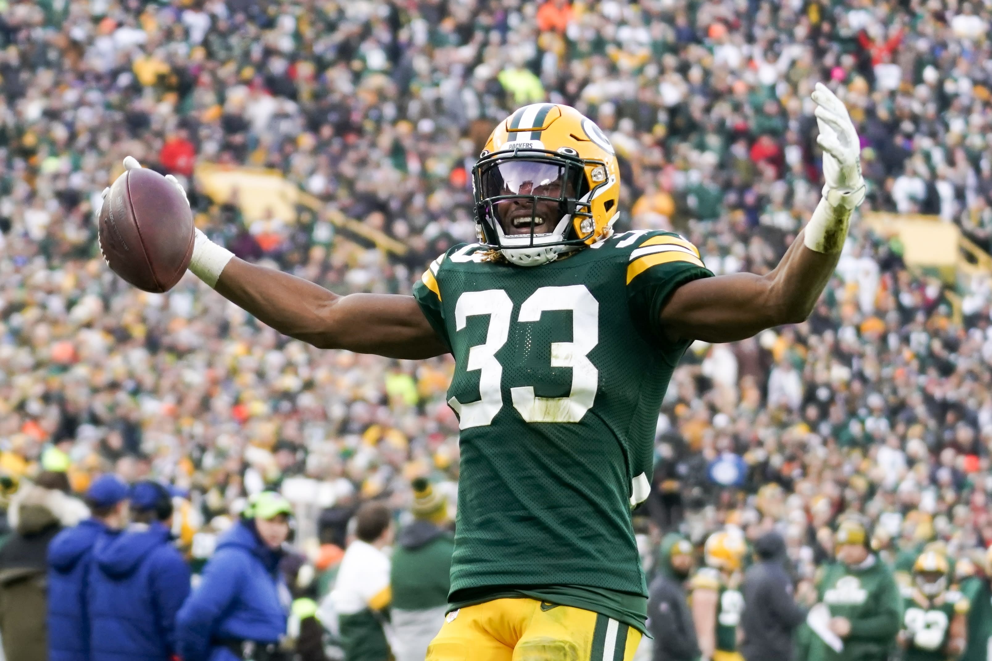 Aaron Jones leads Packers past Washington, 2015