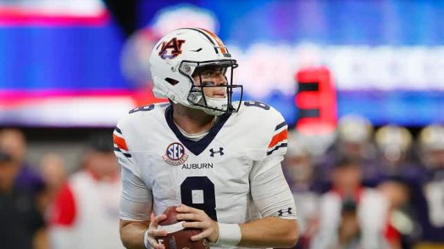 No. 9 Auburn's late touchdown enough to outlast No. 6 Washington