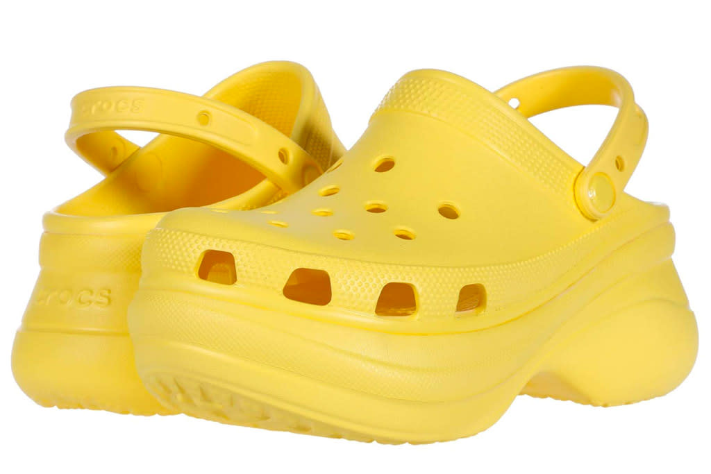 crocs with shoelaces