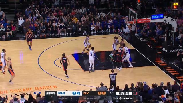 Evan Fournier with a deep 3 vs the Philadelphia 76ers