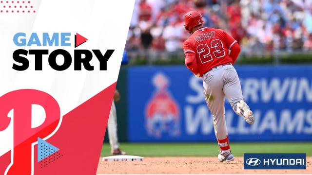 Bryce Harper hits 300th career home run