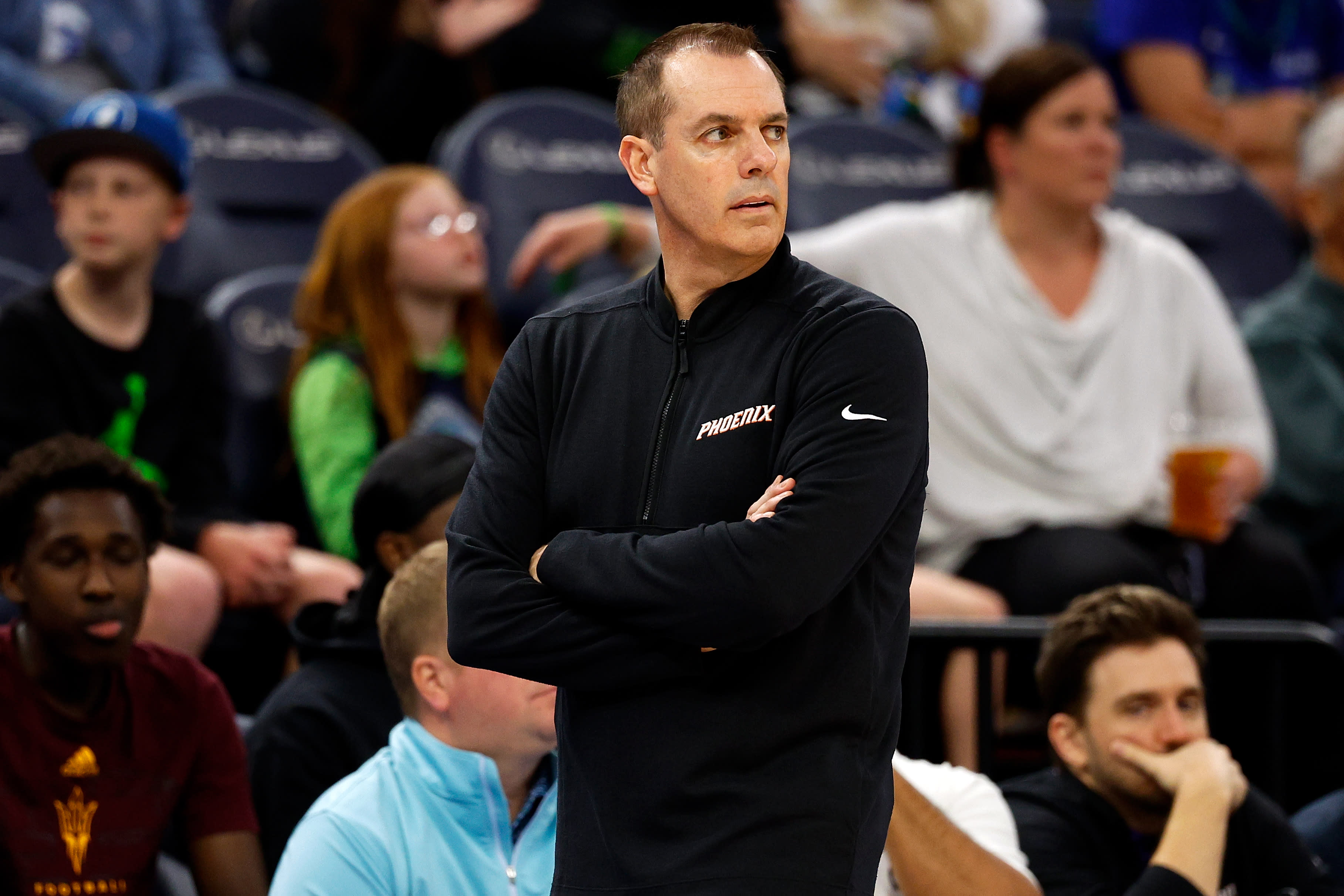 Report: Suns fire head coach Frank Vogel after 1st-round playoff sweep, eyeing Mike Budenholzer as replacement
