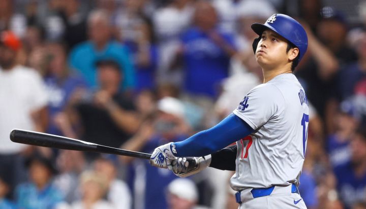 Dodgers’ Shohei Ohtani becomes first player to reach 50/50 club in MLB history