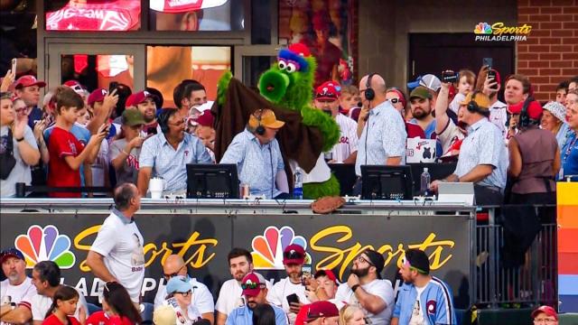 Rhys Hoskins, Angelo Cataldi, more join broadcasters in the stands