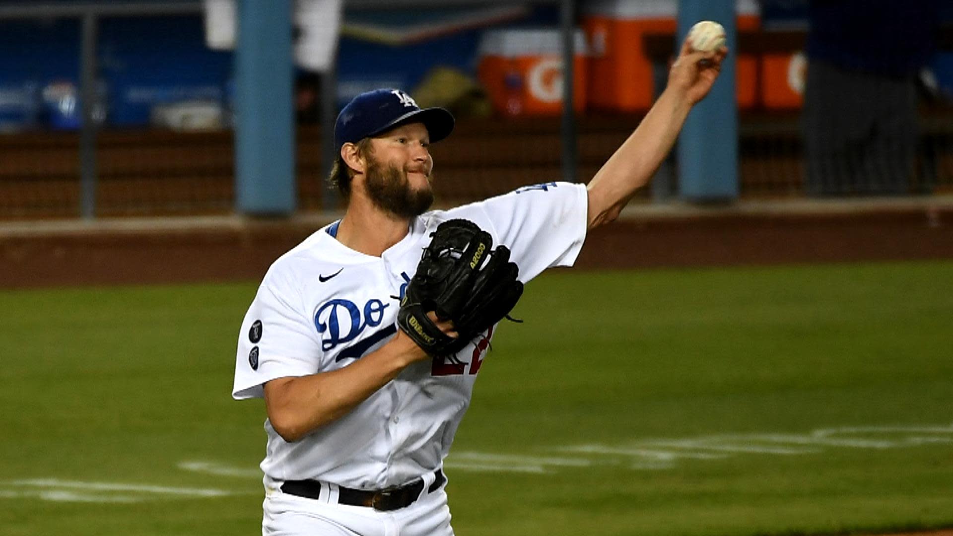 Clayton Kershaw goes on injured list with left forearm