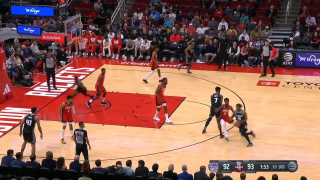 Chimezie Metu with a dunk vs the Houston Rockets