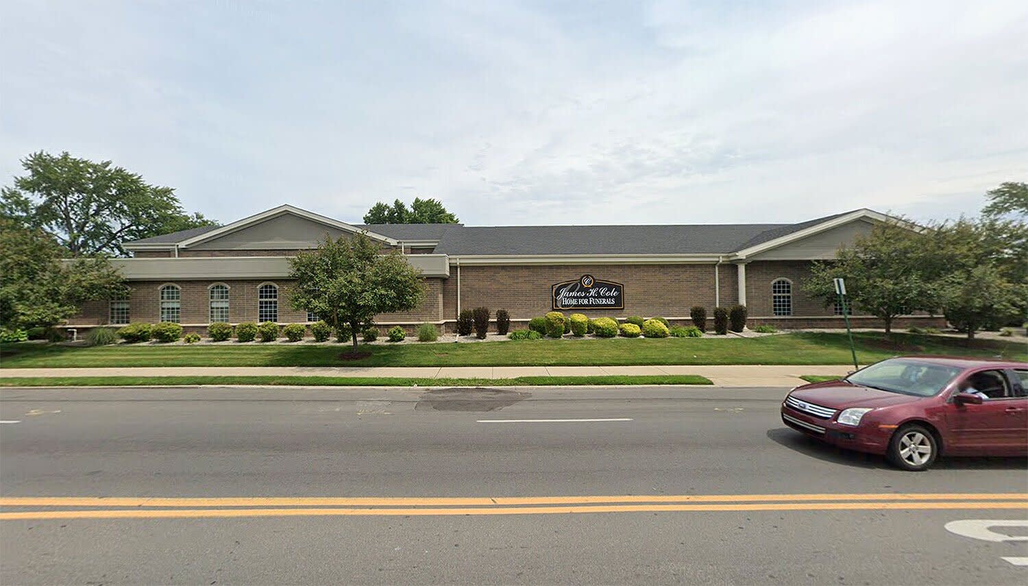 Detroit Funeral Home Discovers 20YearOld Woman Declared Dead Is