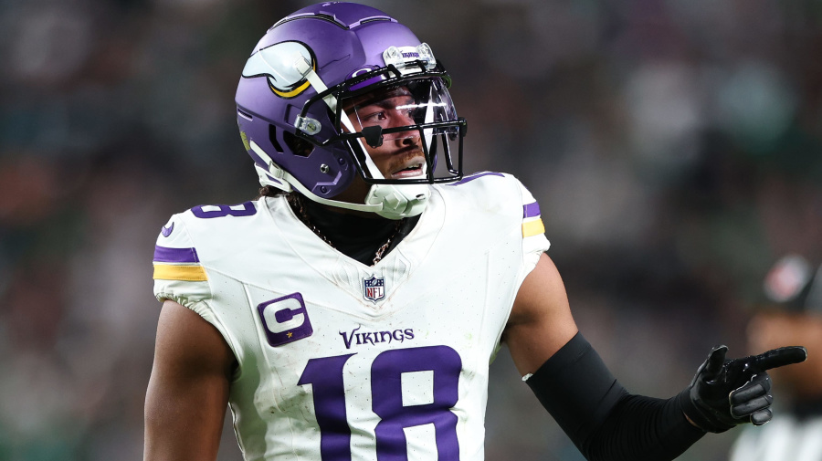 Vikings vs. Eagles Predictions, Picks & Odds For NFL Week 2: Thurs, 9/14 -  Sports Illustrated Minnesota Vikings News, Analysis and More