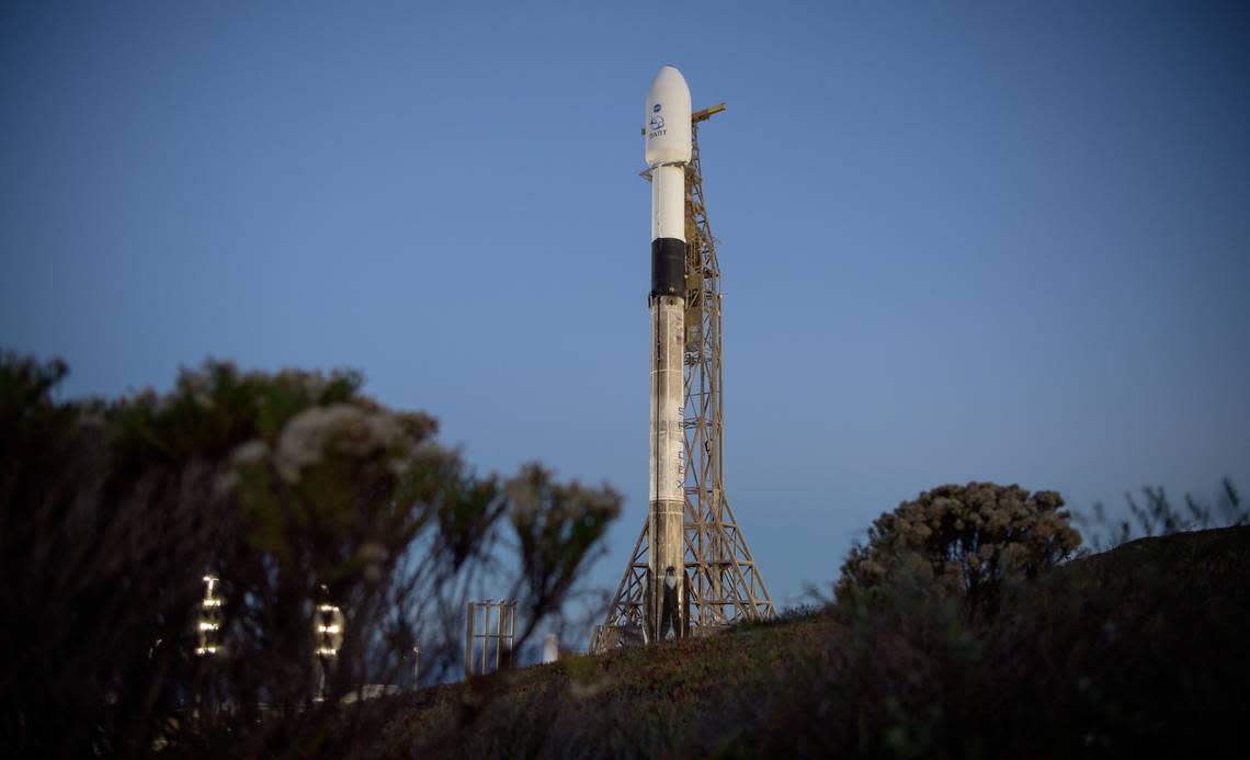 After delay, SpaceX successfully launches a rocket from Vandenberg