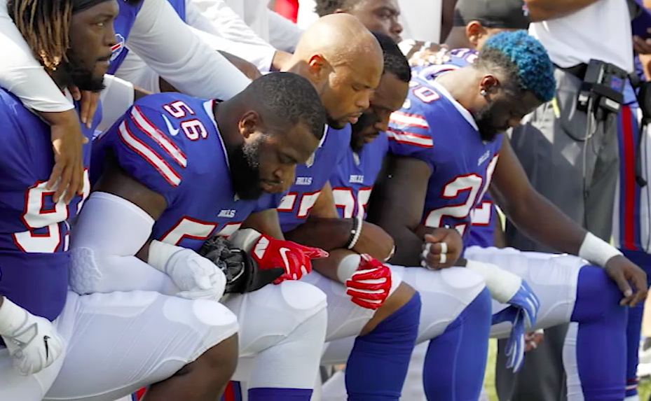 Buffalo Bills players kneel, Pegula owners react to Trump NFL remarks